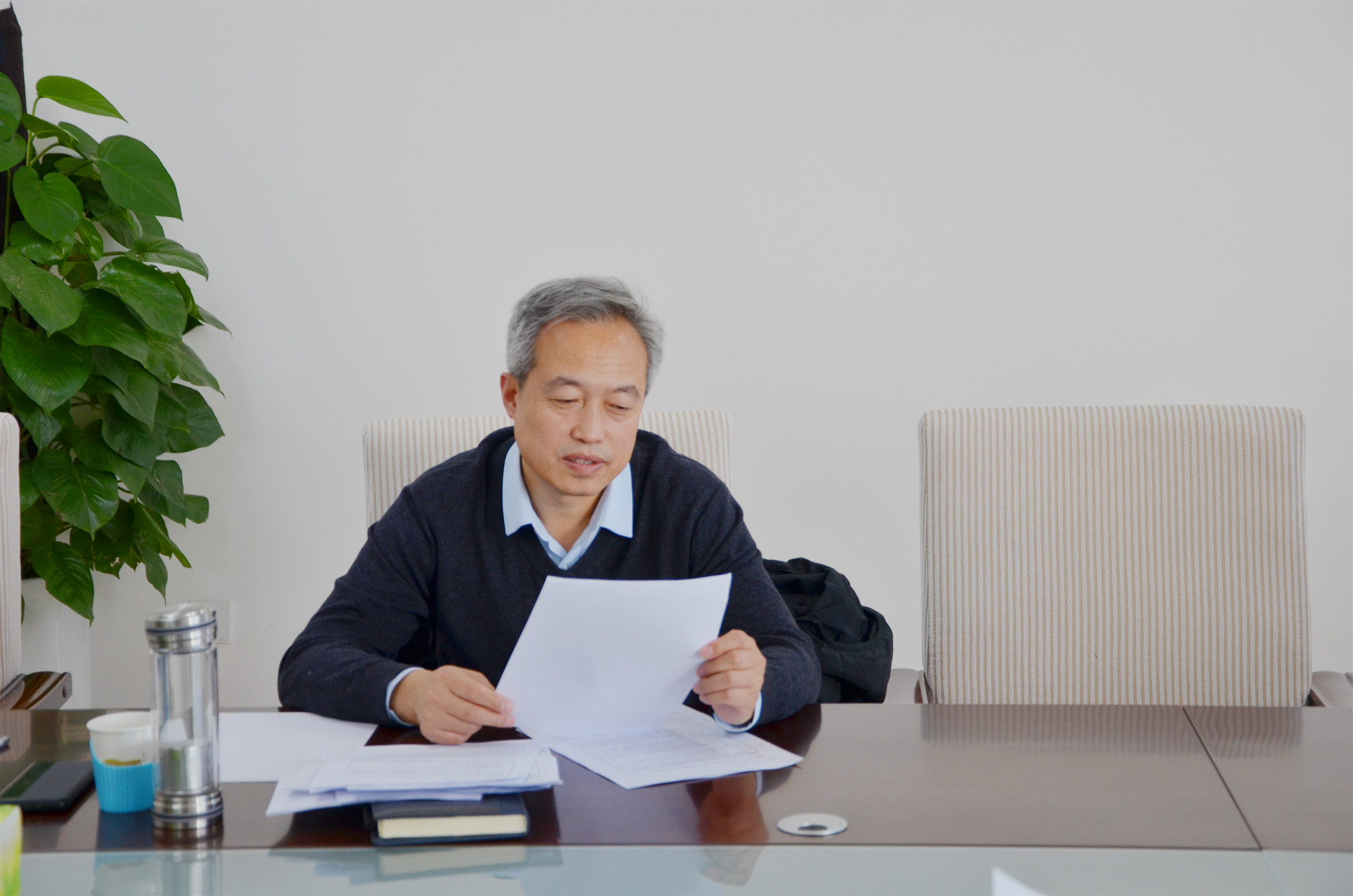 	近日，学院在德润楼11层信雅达会议室，召开了增设河北省教育科学“十四五”规划2021年度专项课题评审论证会。


	会议由科研发展中心主任万雅静主持，学院副院长李朝鹏及各位评审专家参加了评审会。


	会上，万雅静主任首先向大家介绍了省厅文件精神；然后介绍了永利集团该专项课题申报情况，永利集团共9个课题参与申报；接着强调了教科研项目论证评审的具体要求。


	


	学院副院长李朝鹏强调，2021年是实施“十四五”规划开局之年，也是教育系统开拓进取、拼搏奋进，建设高质量教育体系的新起点，